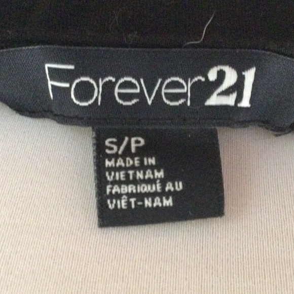 FOREVER 21 BLACK HALTER-STYLE TOP,  SIZE: S/P - Picture 5 of 5